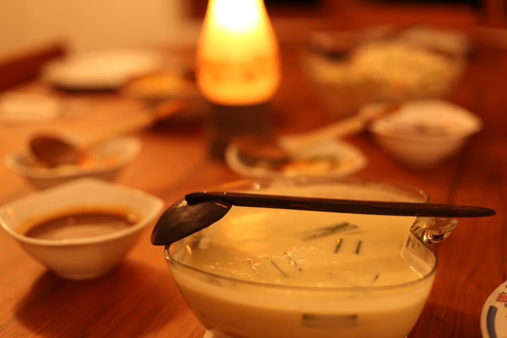 Amsterdam Tourist Rest Bed and Breakfast Anuradhapura Εξωτερικό φωτογραφία